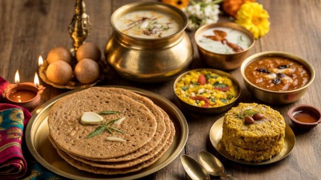 Bajra Millet (Pearl Millet): A Complete Guide to Nutrition, Usage, and Delicious Recipes 3 Food Items Prepared from Bajra Millet